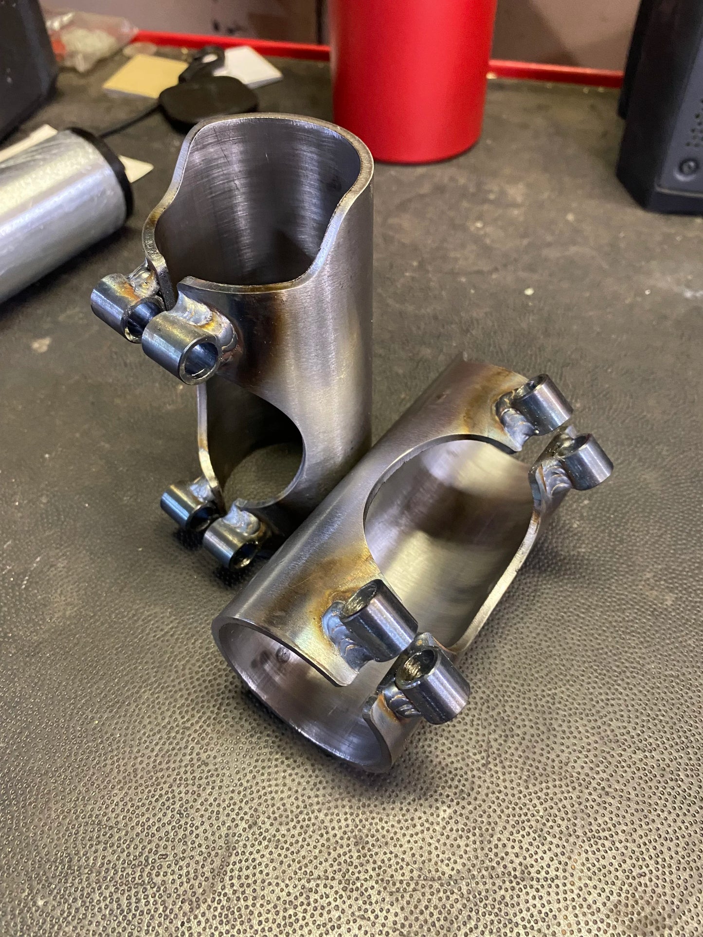 2" Bump Stop Can – Pinch Bolt Style | Heavy-Duty DOM Mount for 2" Air & Hydraulic Bumps | 4Link4WD