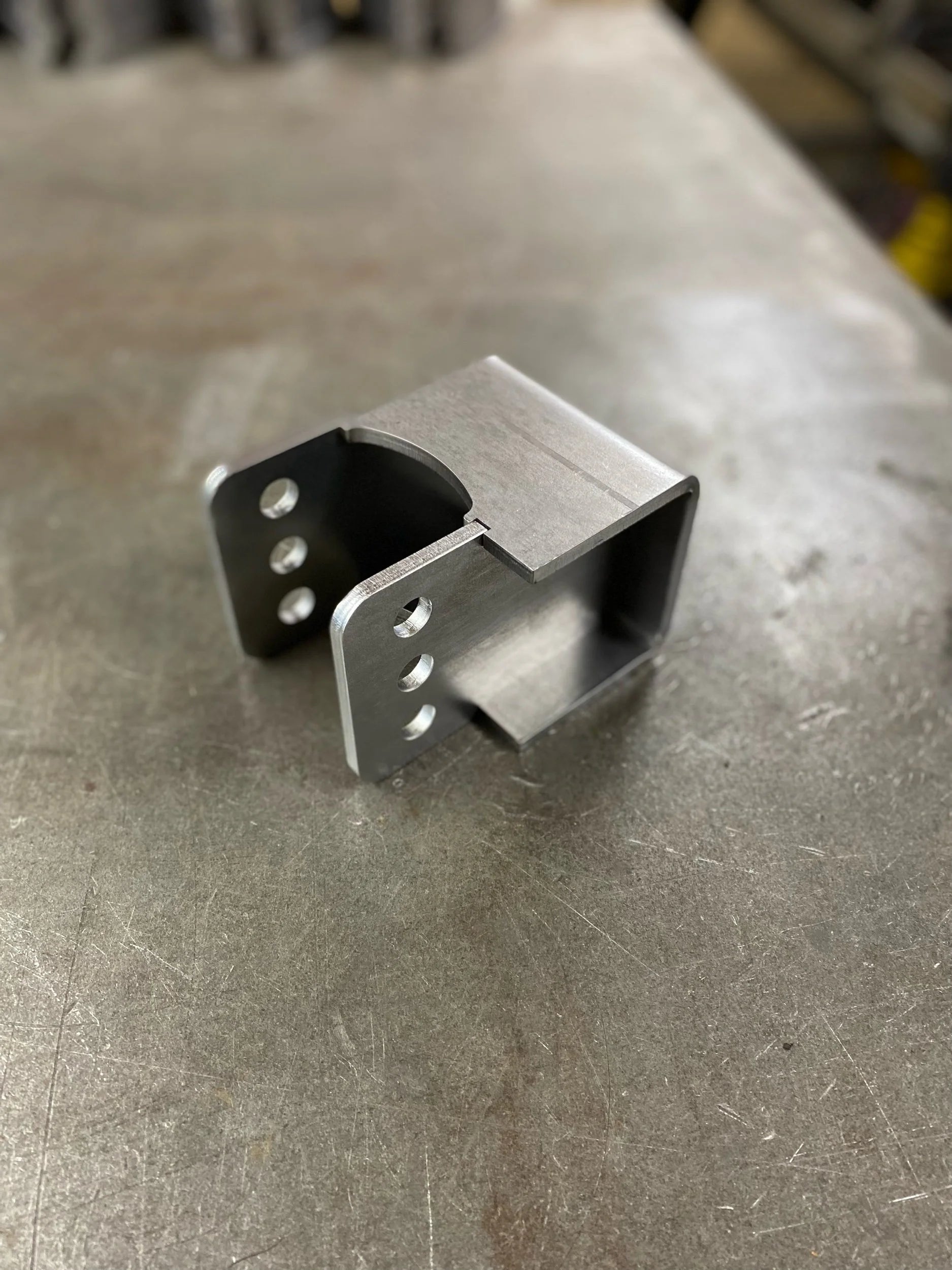 Inside / frame side of 4Link4WD adjustable upper control arm bracket.