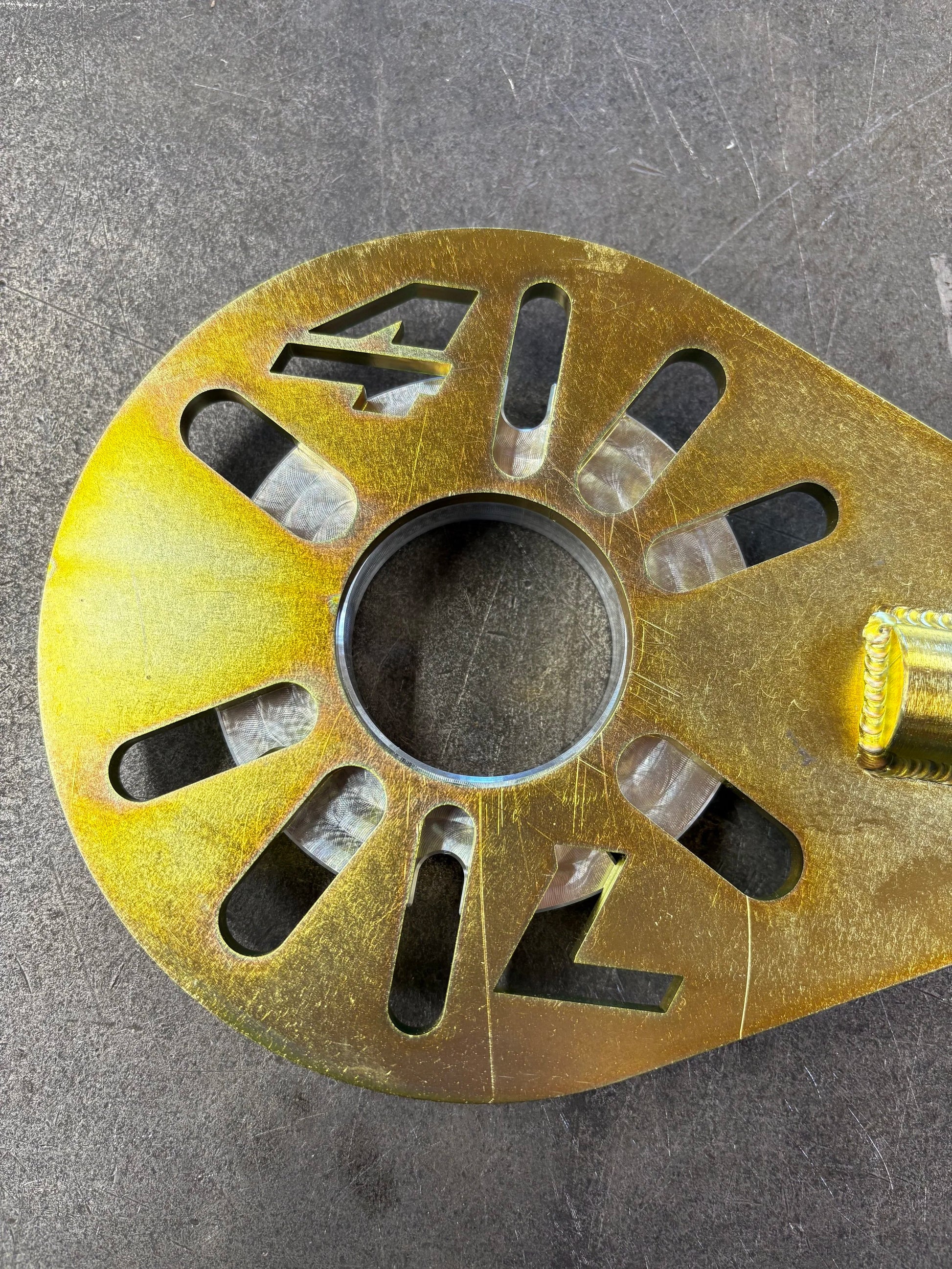 4Link4WD Jeep JK / JL pinion spacer shown lined up with pinion tool as it would be used.