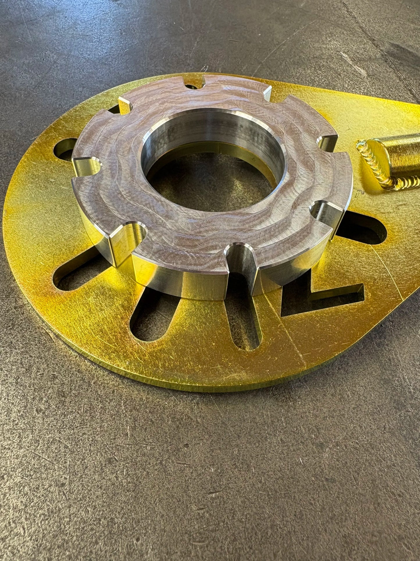 4Link4WD JK / JL pinion spacer lined up with pinion tool - back side shown