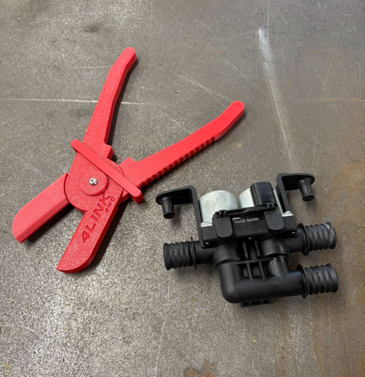 Heater Hose Clamping Pliers | 4Link4WD