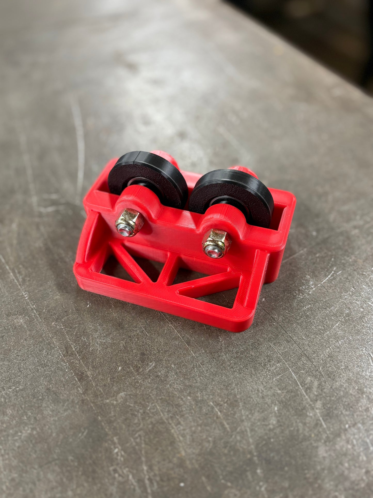 Magnetic Pipe & Tubing Bench Roller – Portable Material Prep & Welding Tool | 4Link4WD